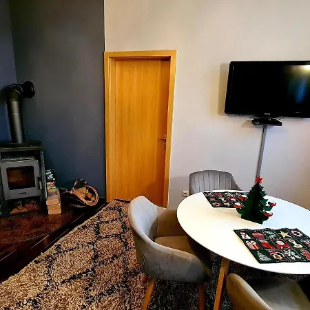 Alpine Getaway With Fireplace * Falkenstein